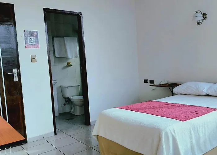 Hotel Plaza Center