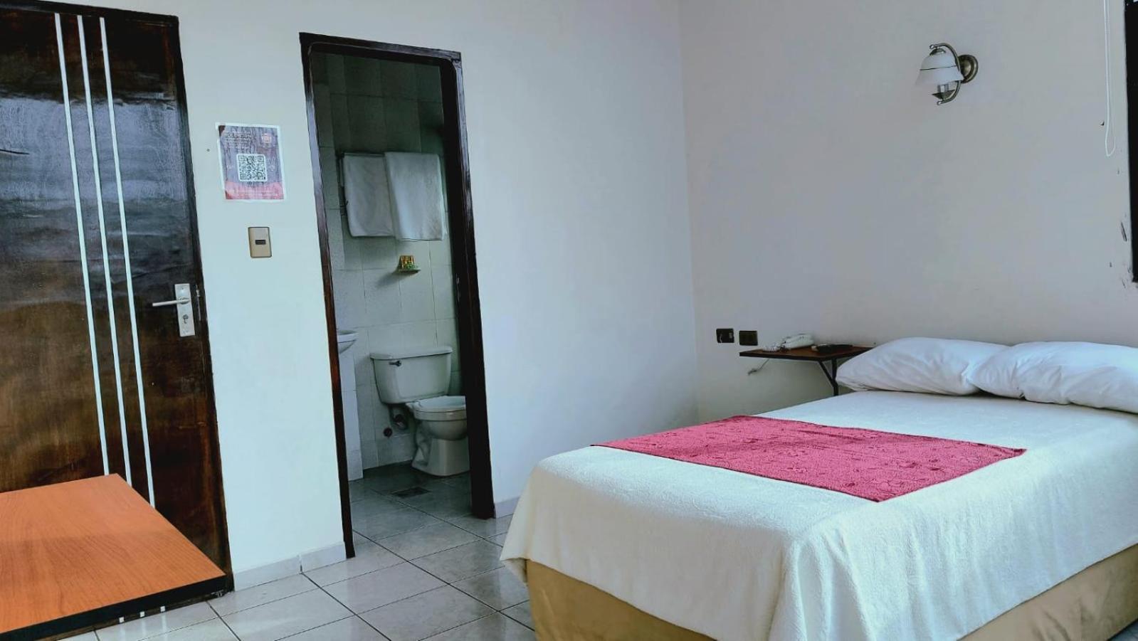 Plaza Center 3*